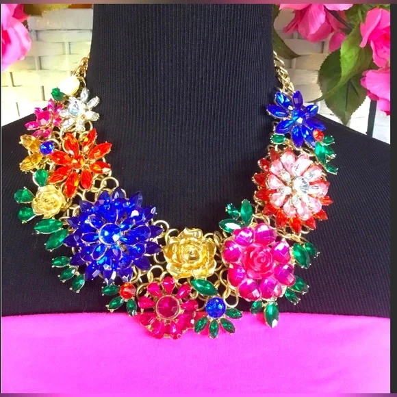 💖See New Listing💖 Rhinestone Floral Blue Pink Red Chunky Bib Statement Necklac - Picture 2 of 8